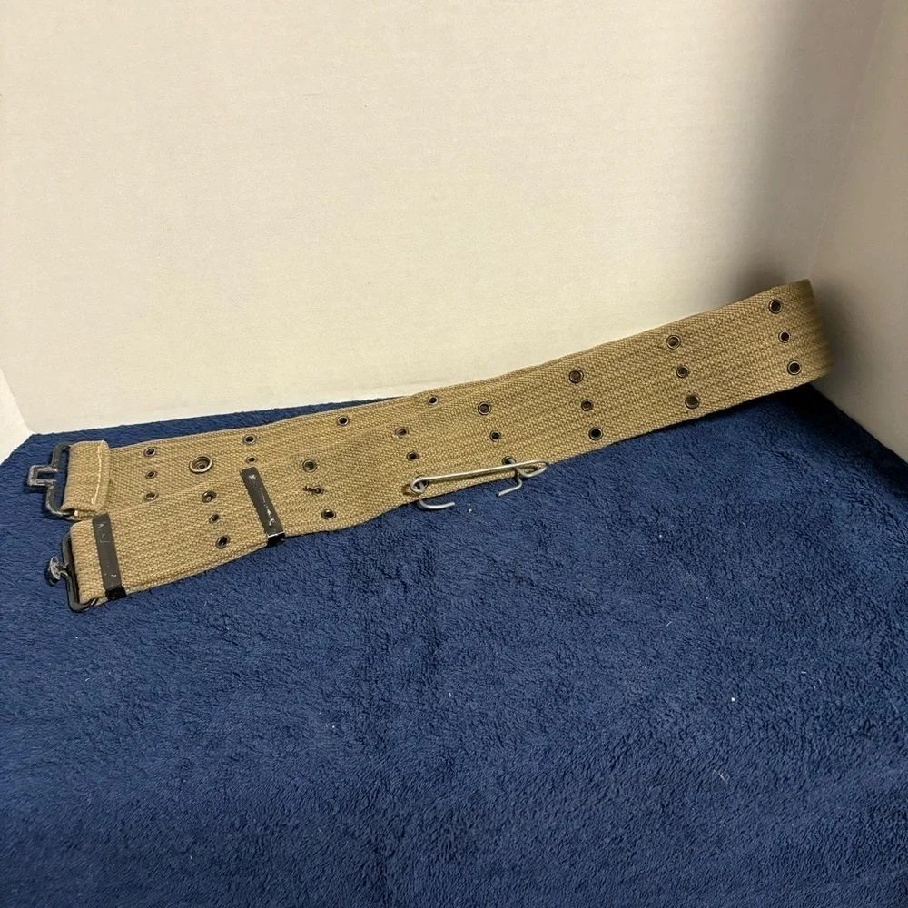 Vtg WWII U.S. M-1936 Canvas Utility Belt Olive Drab OD Green Unmarked Grunge